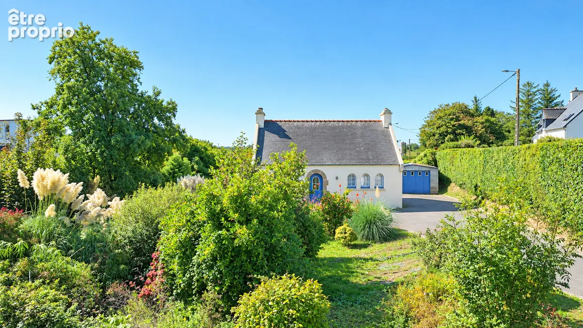 Plouguin bourg - maison neo-bretonne - photo 1