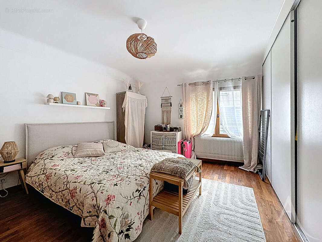 Maison à FLINS-SUR-SEINE