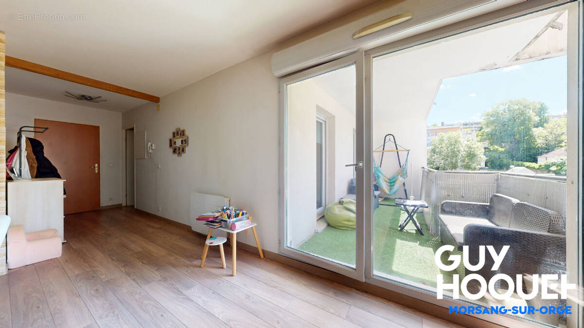 Appartement à MORSANG-SUR-ORGE