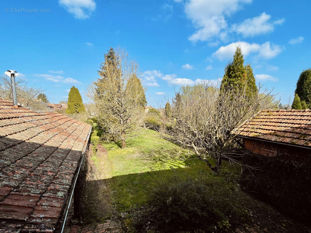 Maison à ROUMAZIERES-LOUBERT