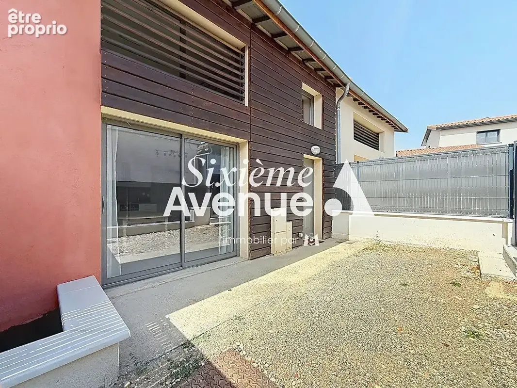 Photo Appartement à Decines-Charpieu au prix de 281 000€