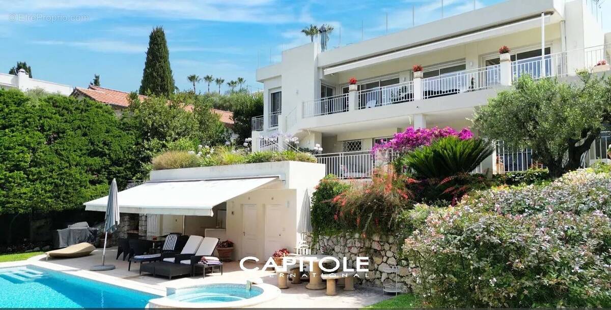 Maison à ANTIBES