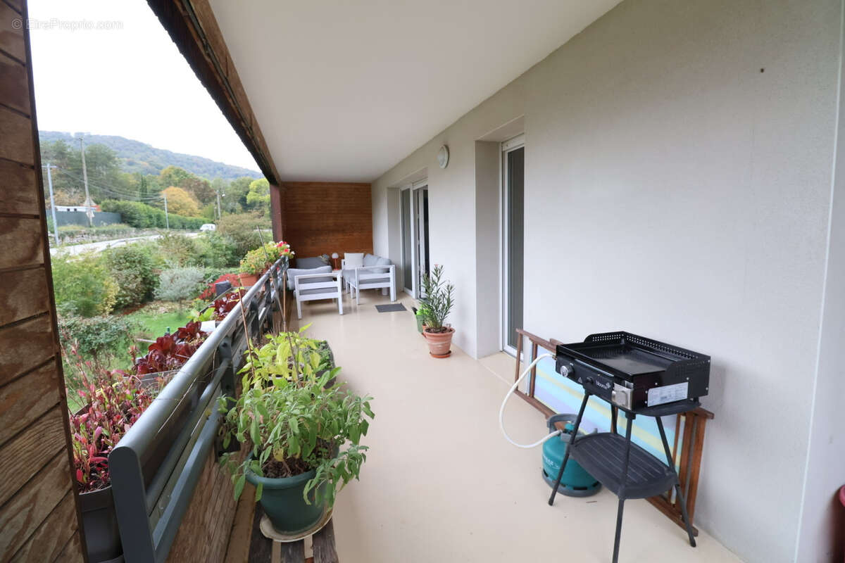 Appartement à SAINT-ALBAN-LEYSSE