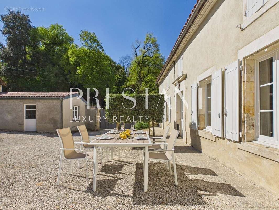 Maison à SAINT-BRICE