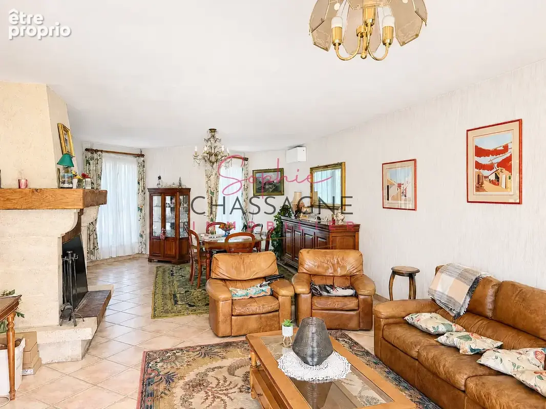 Maison familiale avec piscine et nombreuses dépendances à Lugaignac - photo 5