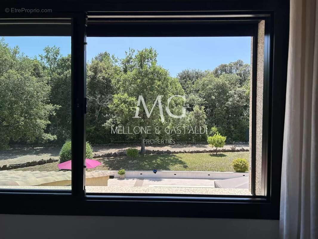 Maison à MONTAUROUX