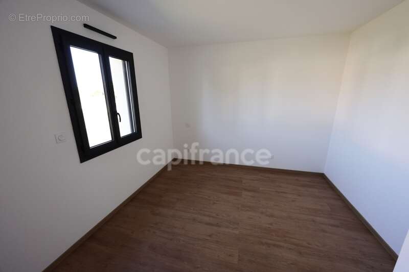 Maison à NOUAILLE-MAUPERTUIS