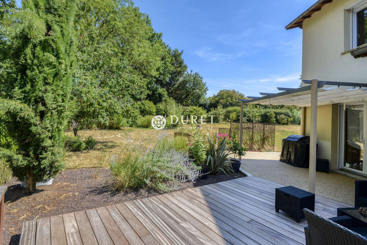 Maison 161 m² à Cugand  - photo 8