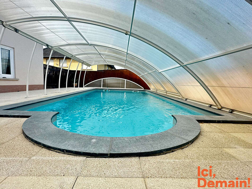 Maison d'exception à vendre à Daubensand - 8 pièces, piscine, calme absolu - photo 9