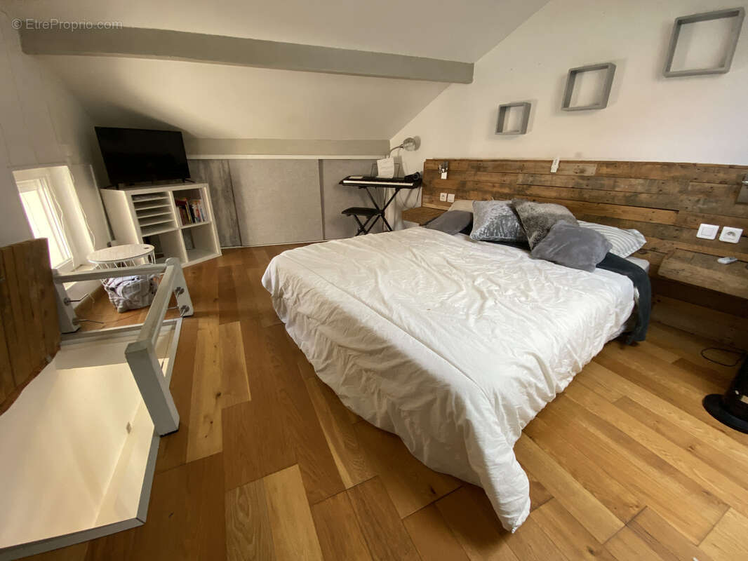 Appartement à LA VILLE-DU-BOIS