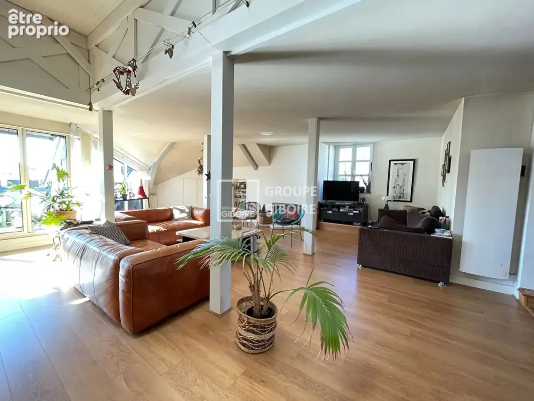 Appartement 6 pièces à vendre face au Parc du Thabor à Rennes - photo 2