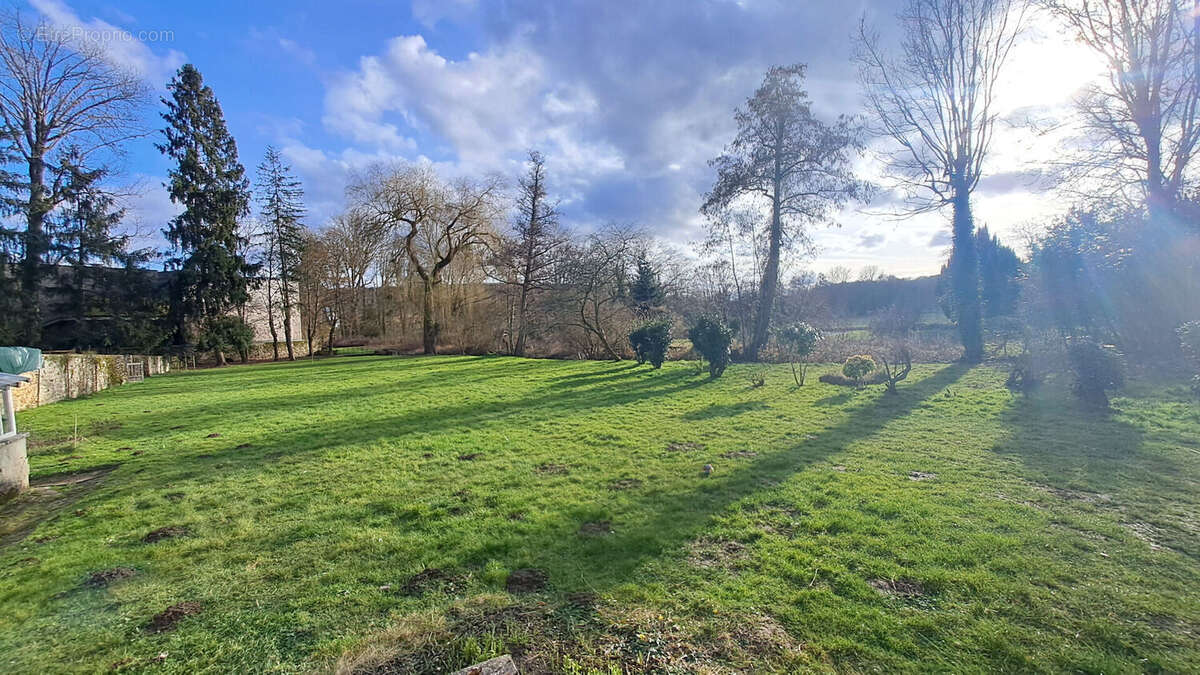 Appartement à SAINT-REMY-LES-CHEVREUSE