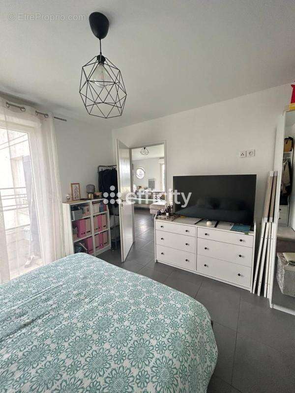 Appartement à ROSNY-SOUS-BOIS