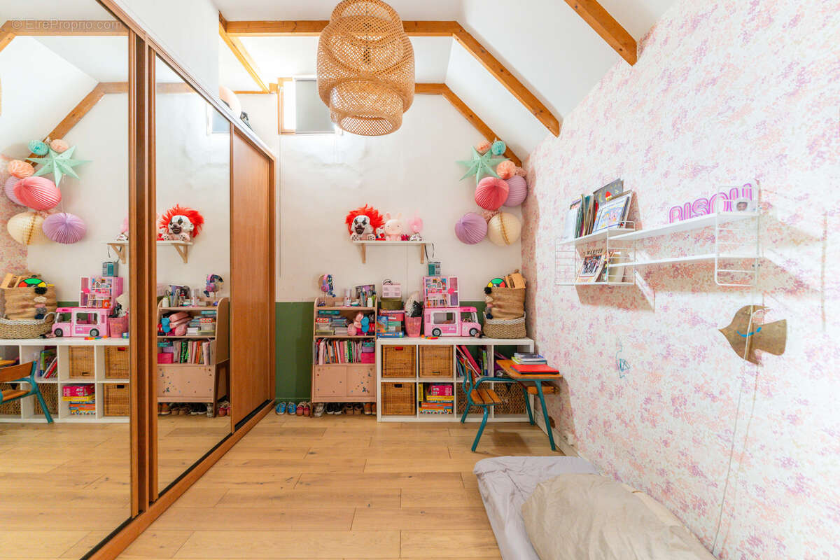 Appartement à MARSEILLE-6E