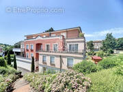 Appartement à PANISSIERES