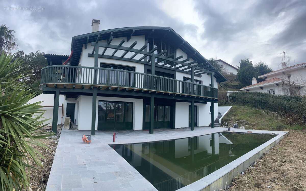 Maison à CIBOURE