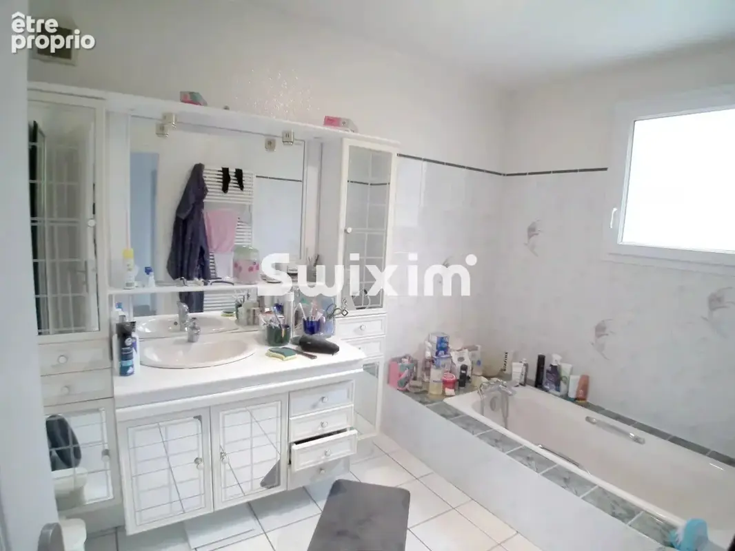 Maison 159 m² à Montmorot  - photo 12