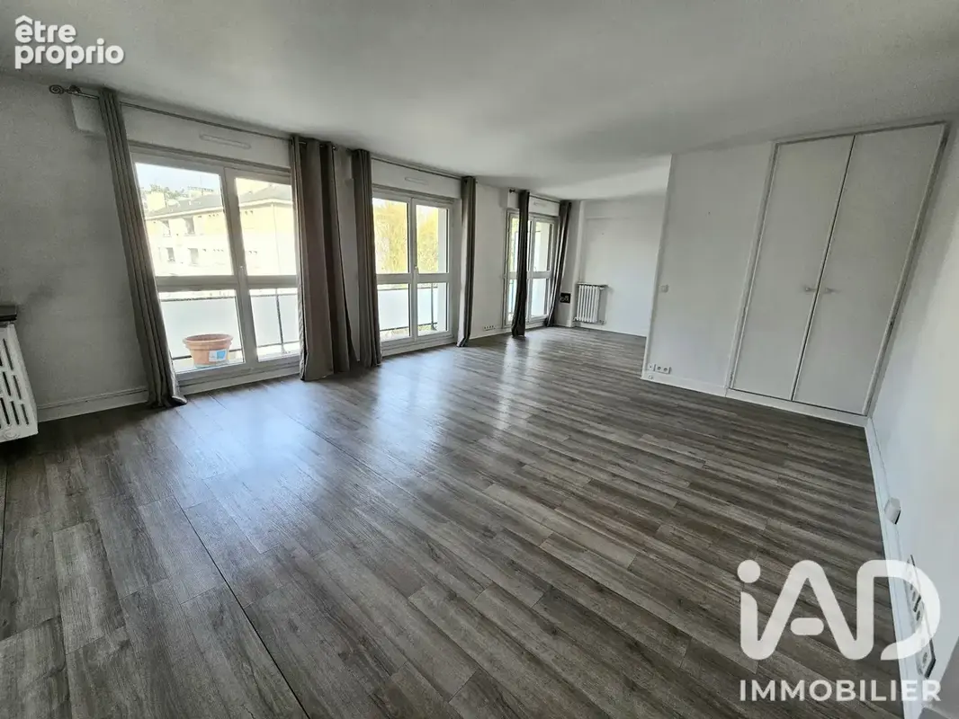 Photo 1 - Appartement à LE PORT-MARLY