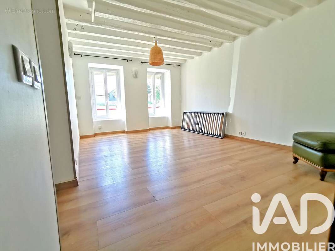 Photo 7 - Maison à VILLIERS-SUR-MORIN