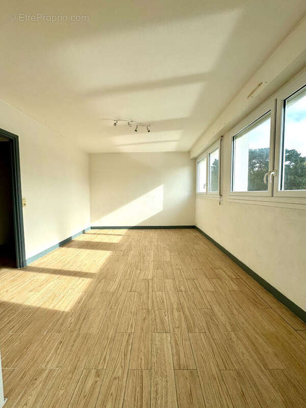 Appartement à LANESTER