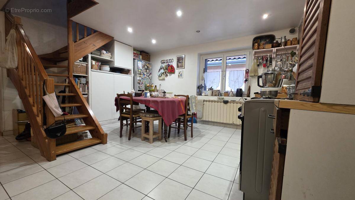 Maison à FRANCHEVILLE