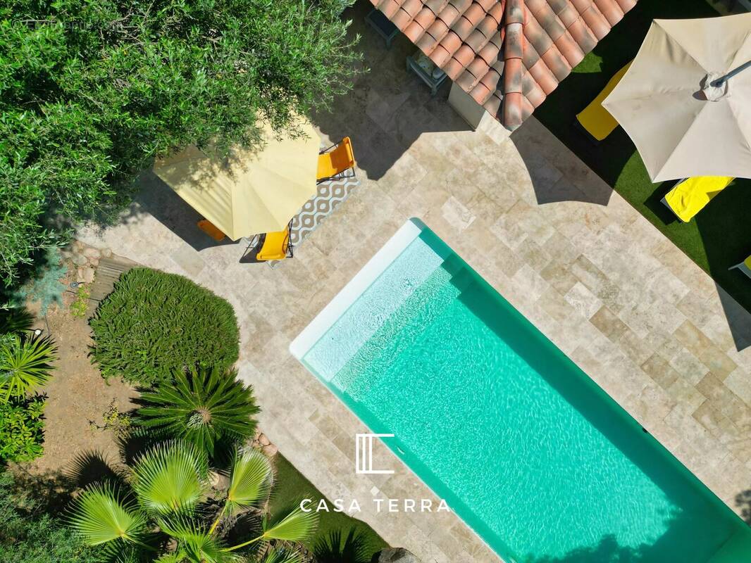 Maison à PORTO-VECCHIO