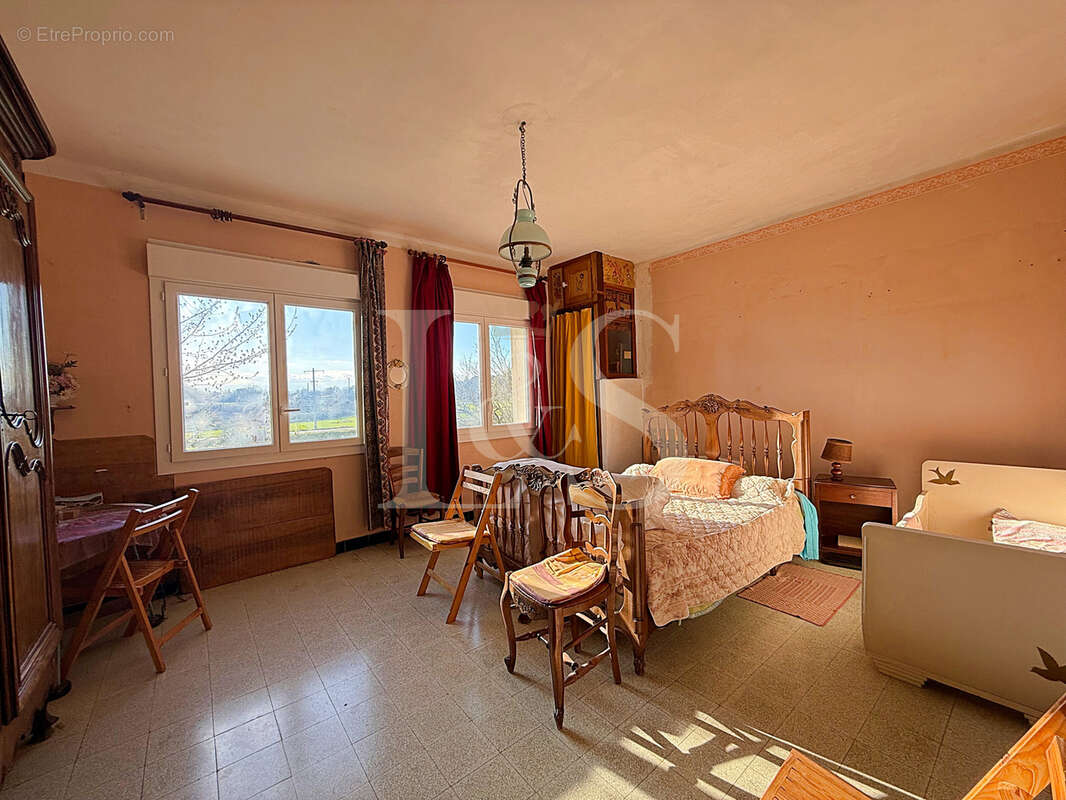 Maison à VAISON-LA-ROMAINE