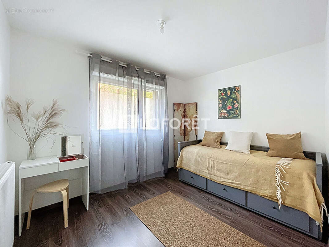 Appartement à SATHONAY-CAMP