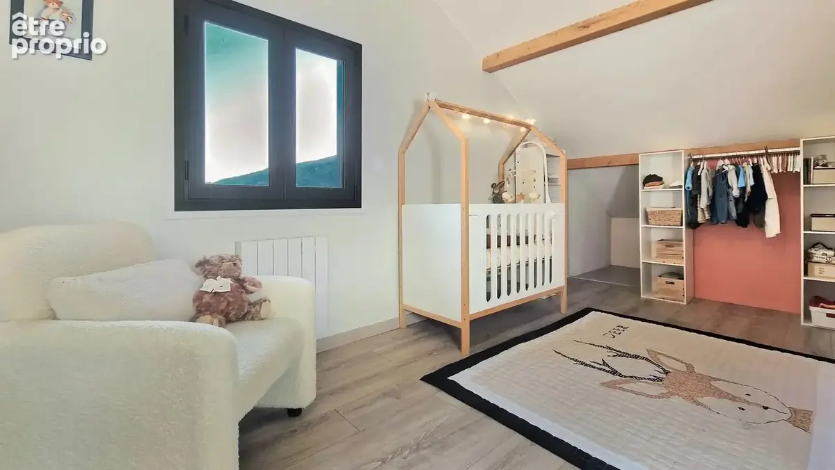 Mijoux : Chalet contemporain T9 - photo 15