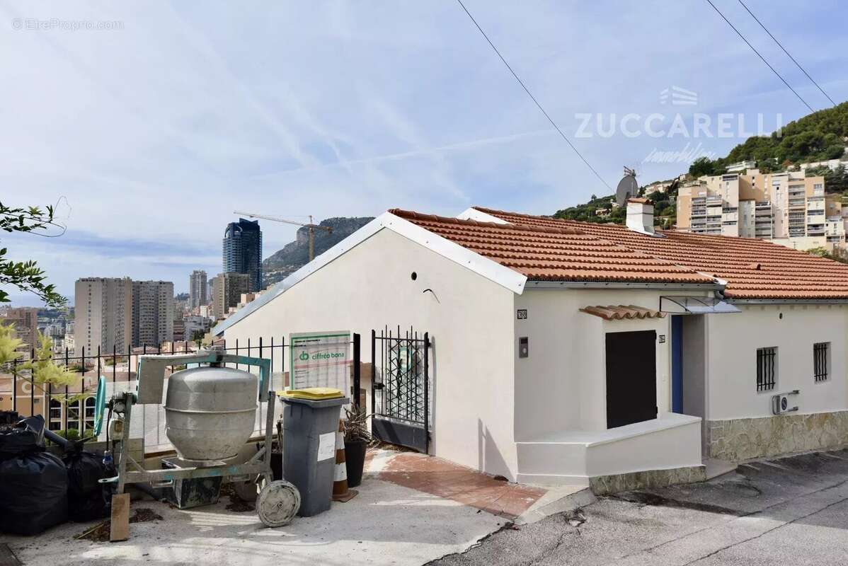 Appartement à ROQUEBRUNE-CAP-MARTIN