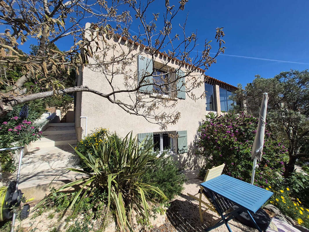 Maison à SAUSSET-LES-PINS