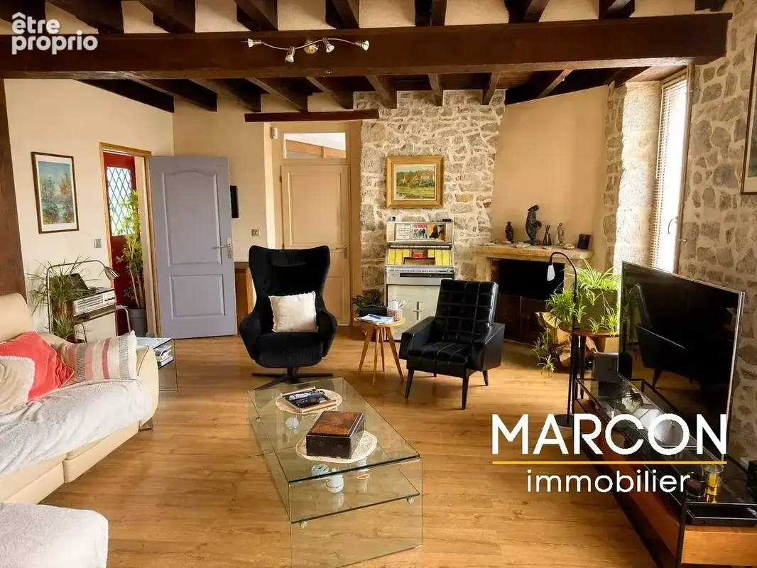 EXCLUSIVITE - Propriété de caractère de 320 m² avec piscine chauffée, spa et dépendances - photo 5