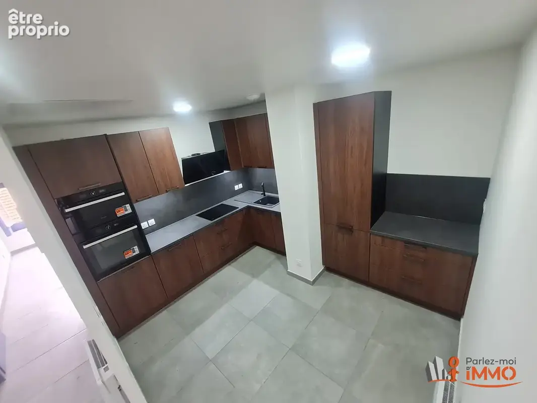 Appartement 4 pièces 98 m² à vendre à Saint-Etienne (42000) - photo 4