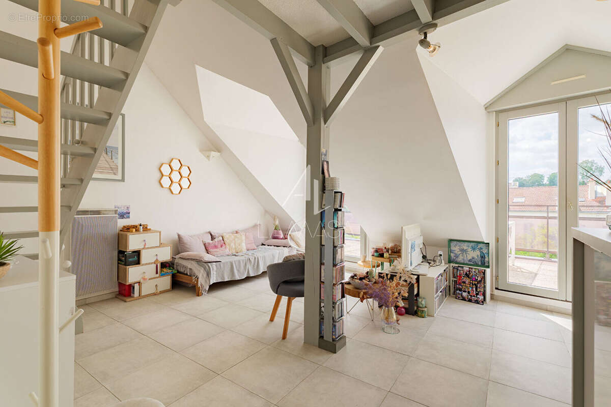 Appartement à LAGNY-SUR-MARNE