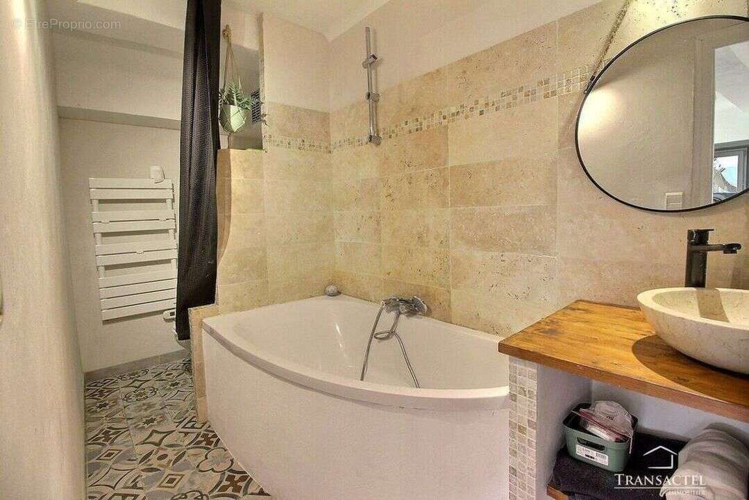 Appartement à SAINT-GERVAIS-LES-BAINS
