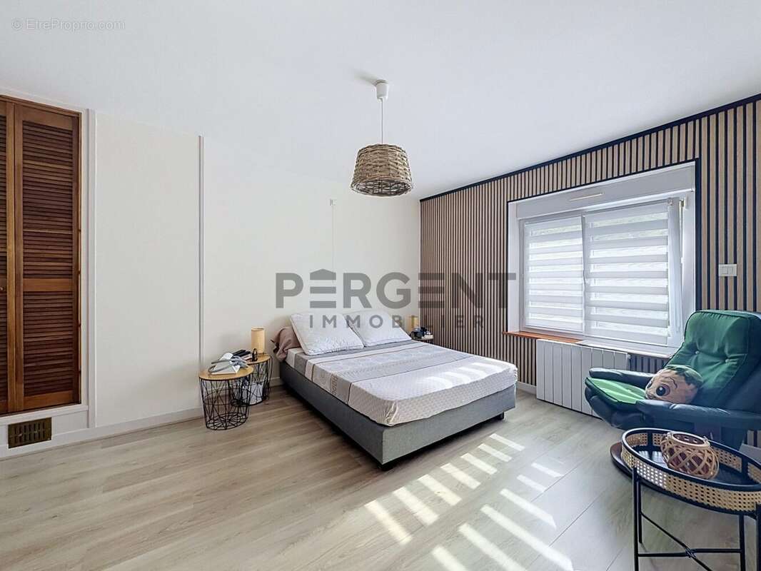 Maison 180 m² à Signy-L'abbaye  - photo 7