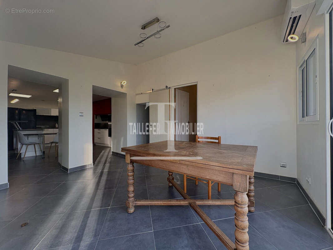 Maison à COULOUNIEIX-CHAMIERS