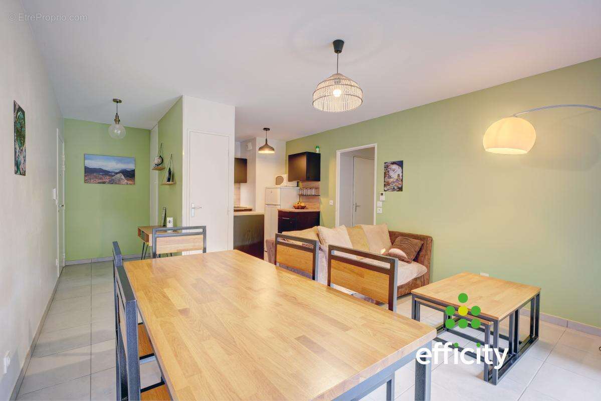 Appartement à OULLINS