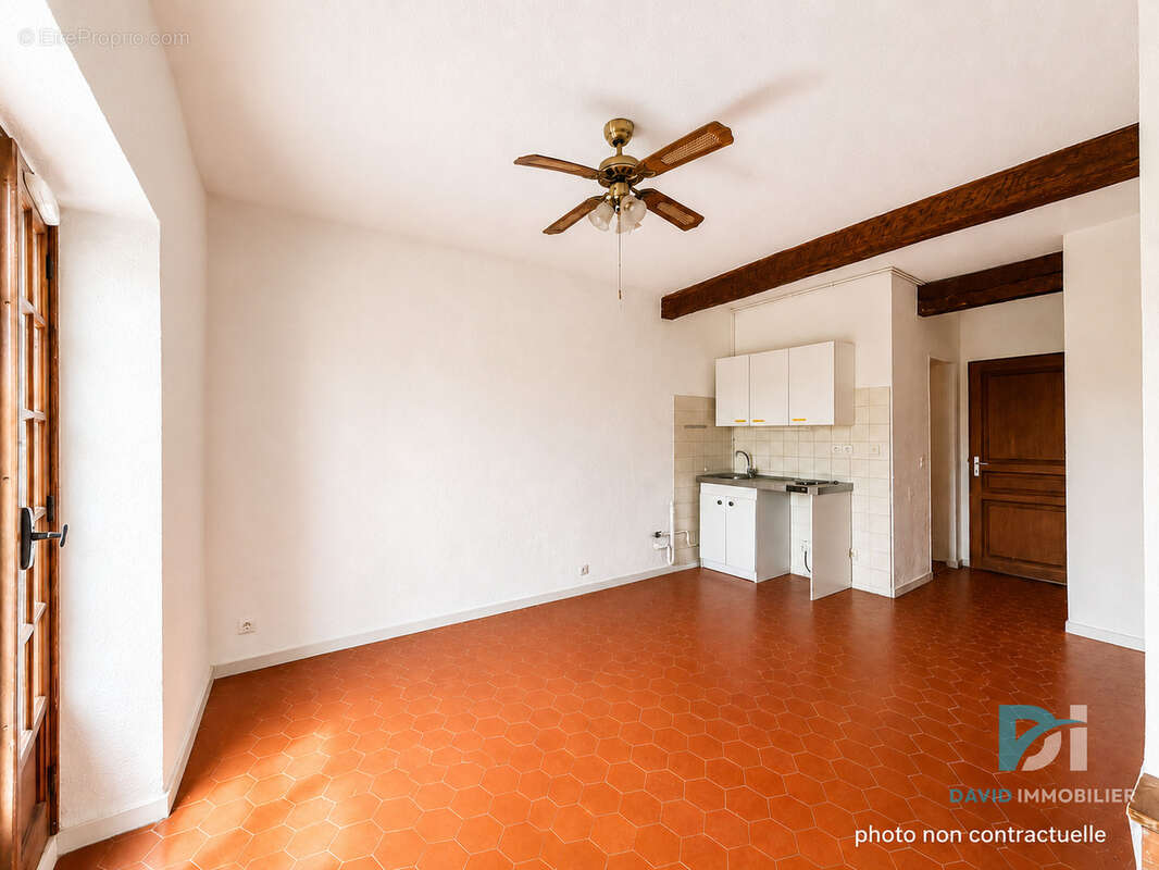 Appartement à NEZIGNAN-L'EVEQUE