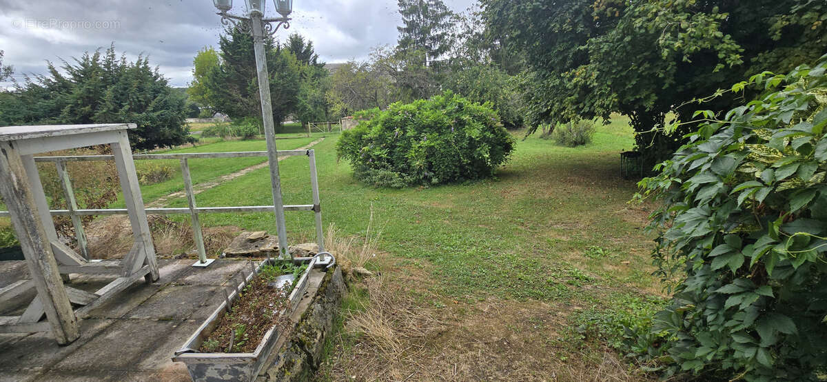 Maison à CONSENVOYE