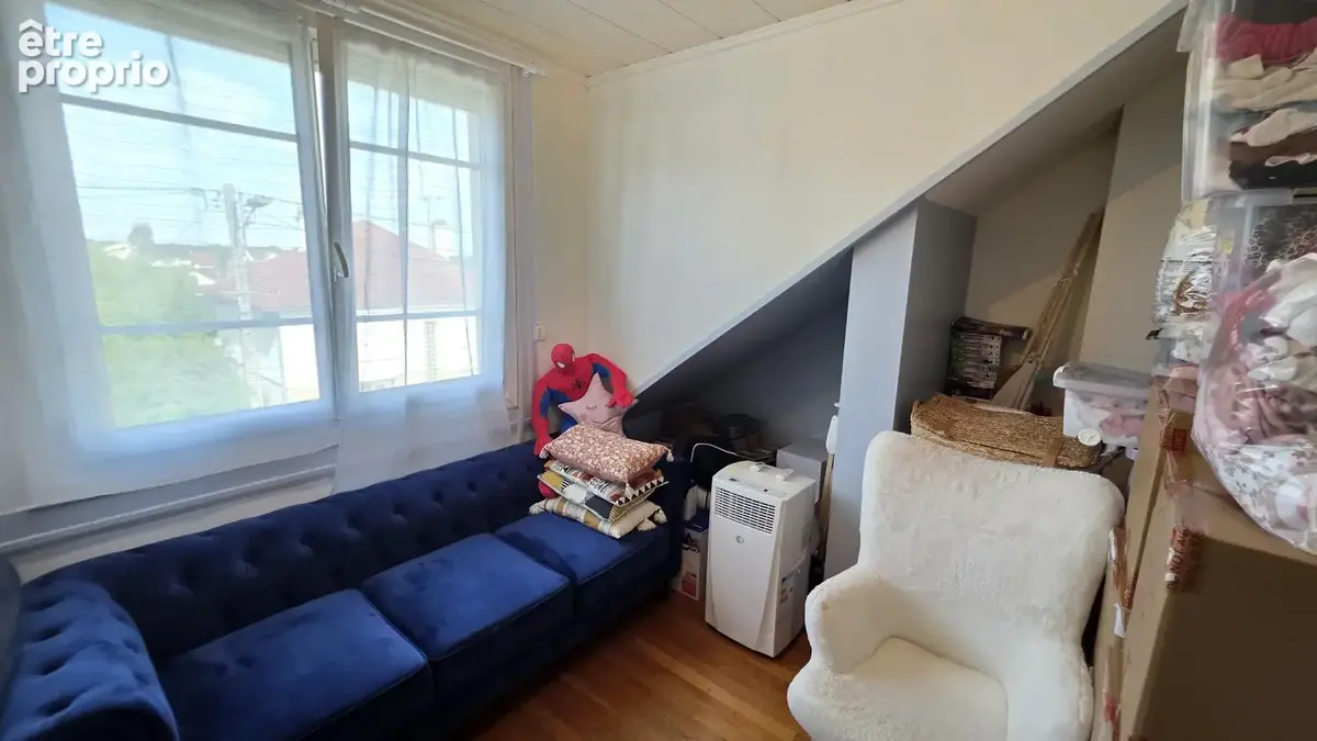 Maison familiale à vendre à Vaujours   Quartier Vert Galant - photo 10