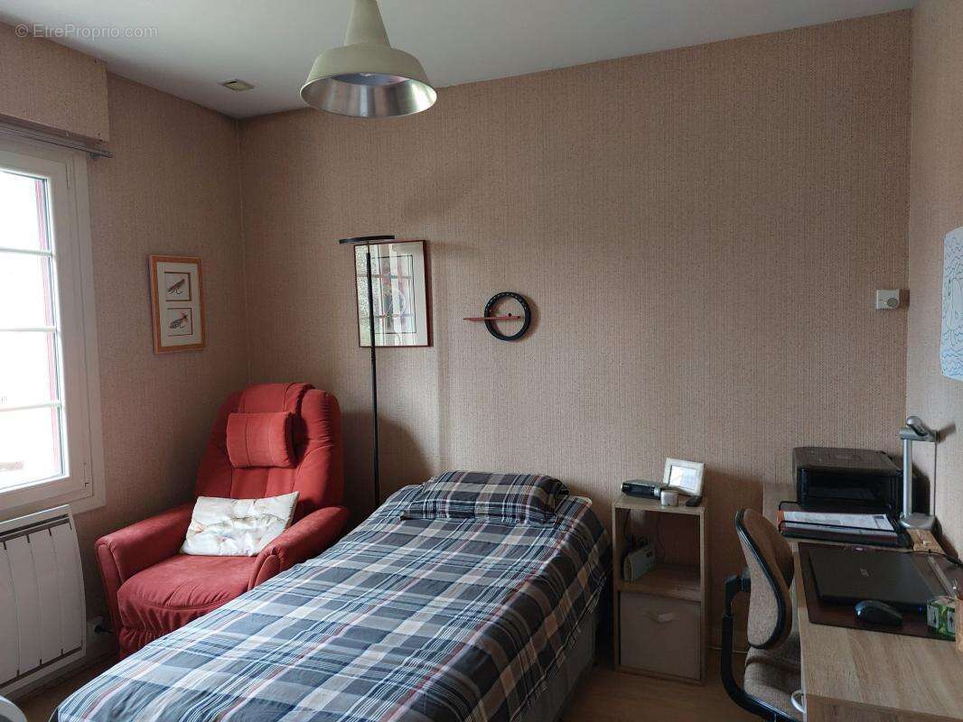 Maison à SAVIGNE-L'EVEQUE