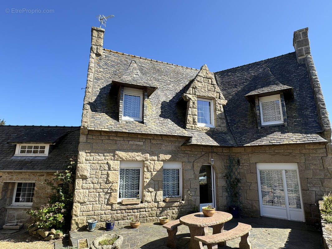 Maison à TRELEVERN