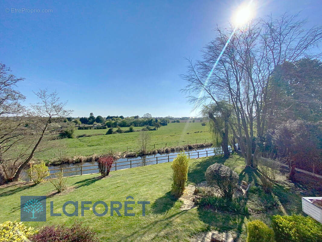 Maison à VERNEUIL-SUR-AVRE