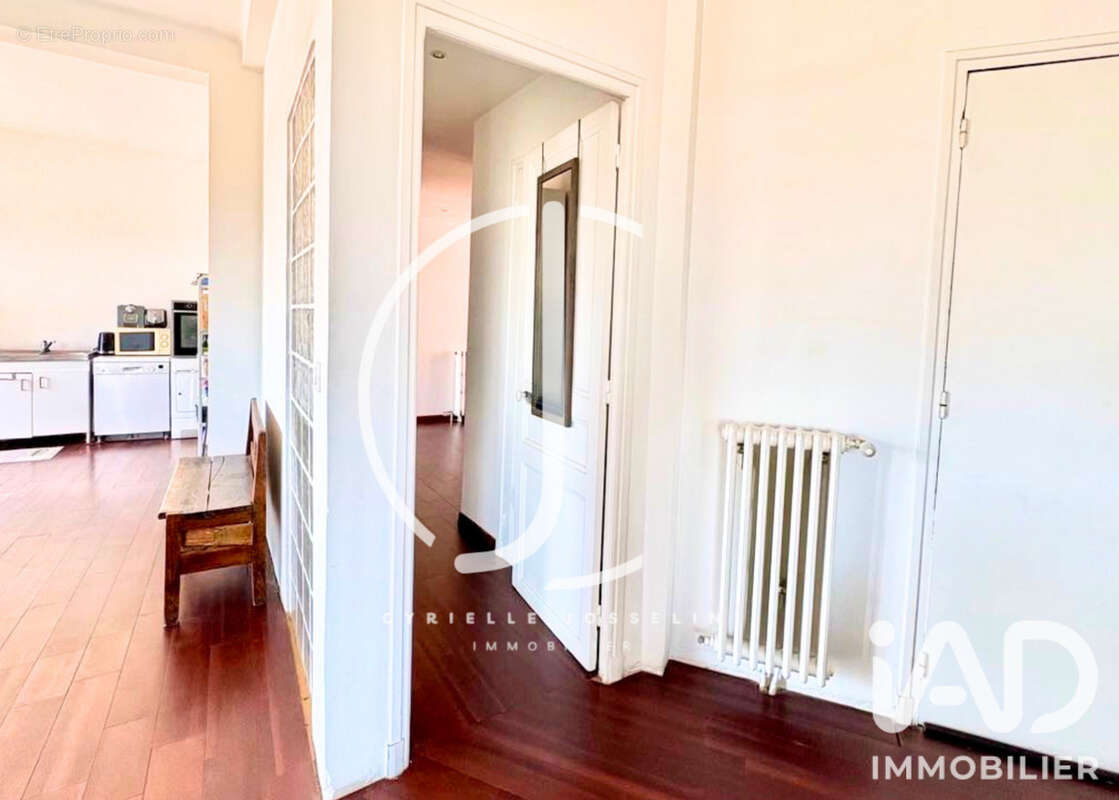 Appartement 115 m² à Toulon  - photo 5