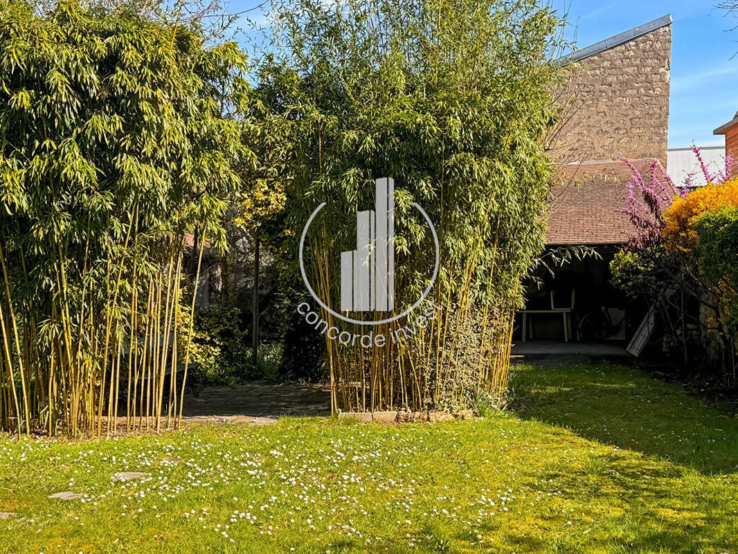 Maison à ASNIERES-SUR-SEINE