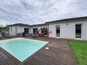 Maison à FARGUES-SAINT-HILAIRE