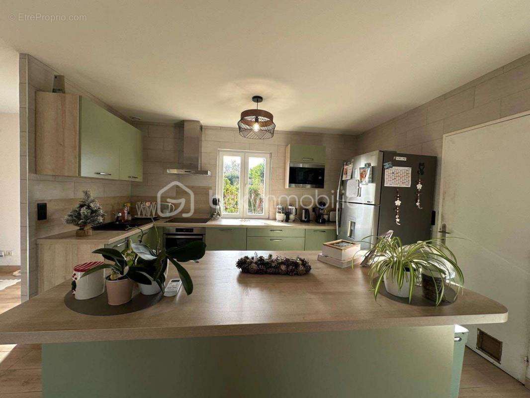 Maison à BRIE-COMTE-ROBERT