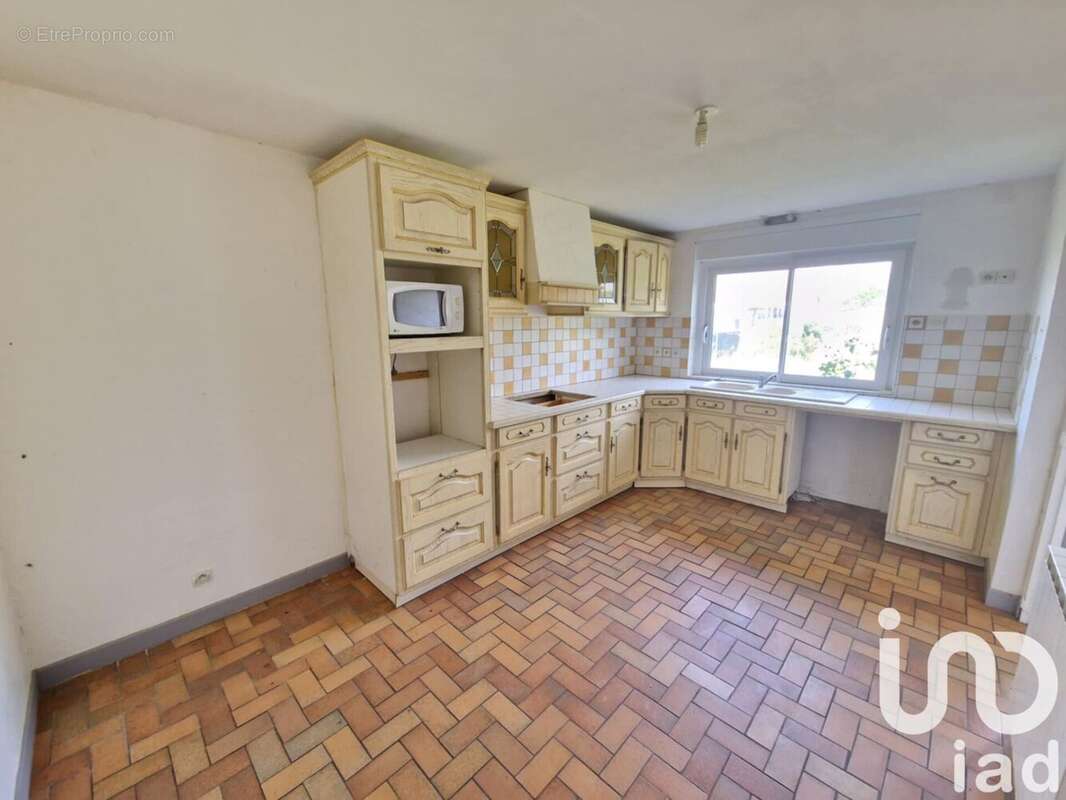 Photo 6 - Maison à DAMPIERRE-EN-BURLY