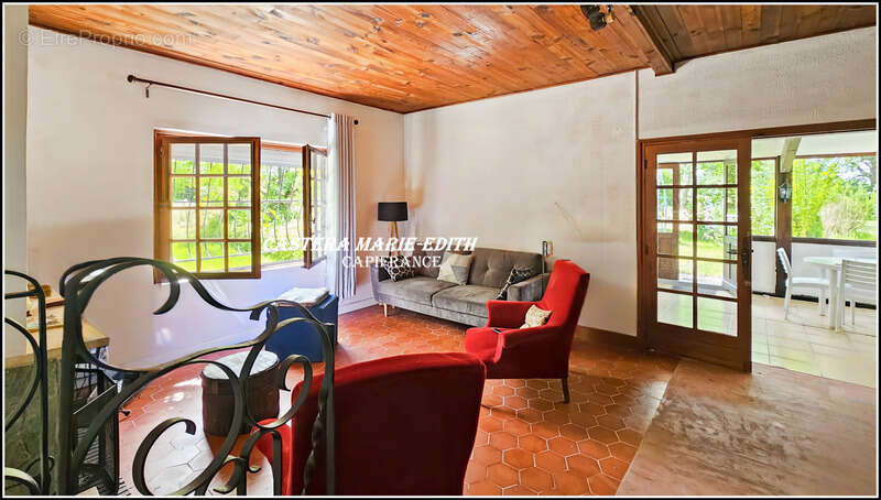 Maison MEUBLEE de PLAIN-PIED - 7 pièces +Véranda + Hangar - Proche VIC-FEZENSAC dans le GERS (32) - photo 8